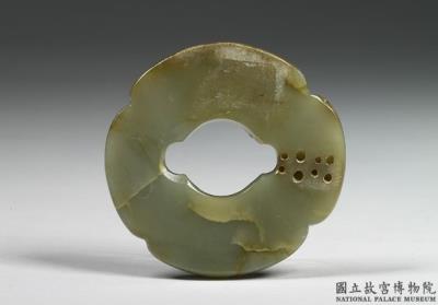 图片[3]-Crabapple Flower-shaped Jade Huan Ring with Double Beast Pattern, Southern Song to Yuan dynasty, 1127-1368-China Archive